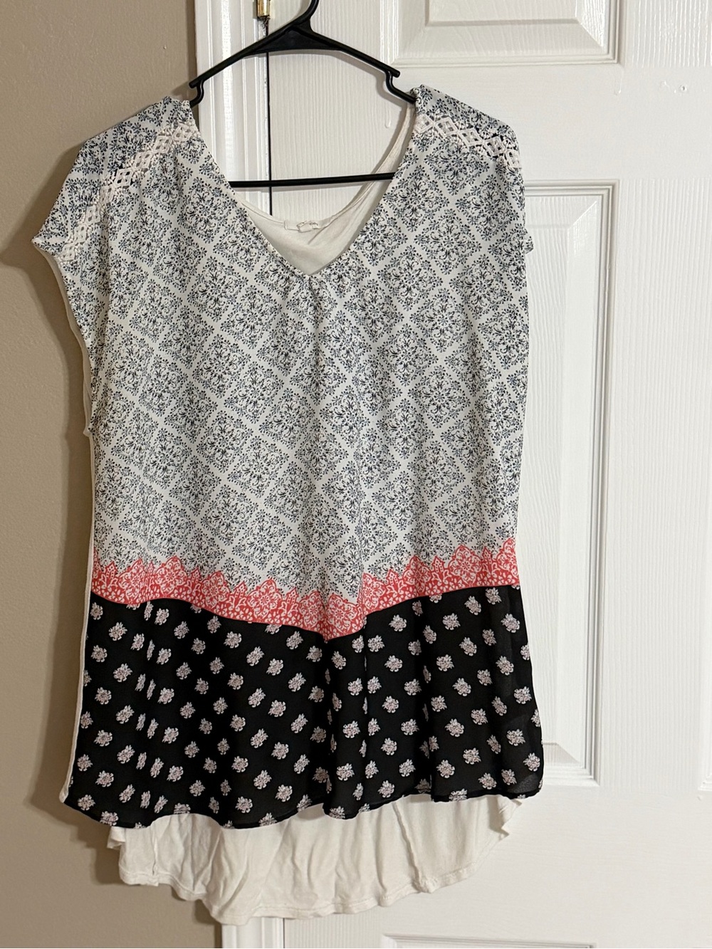 Maurices Mixed-Print V-Neck Tunic in White, Black & Coral